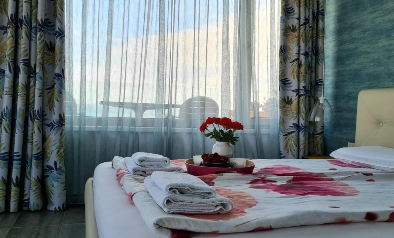 Villa Flora سوزوبول المظهر الخارجي الصورة